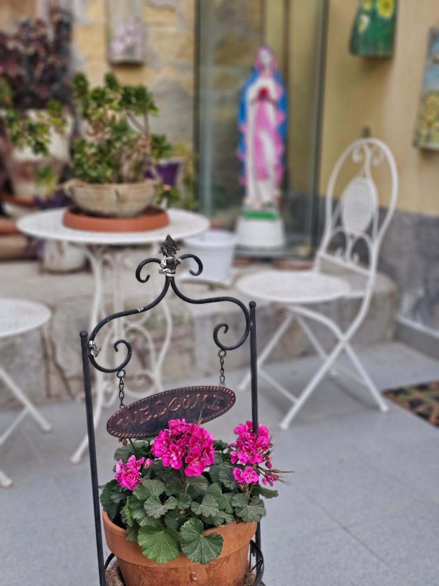 Suite And Relax Tina A 2 Passi Dal Centro E Al Foro Italico Palermo Dış mekan fotoğraf