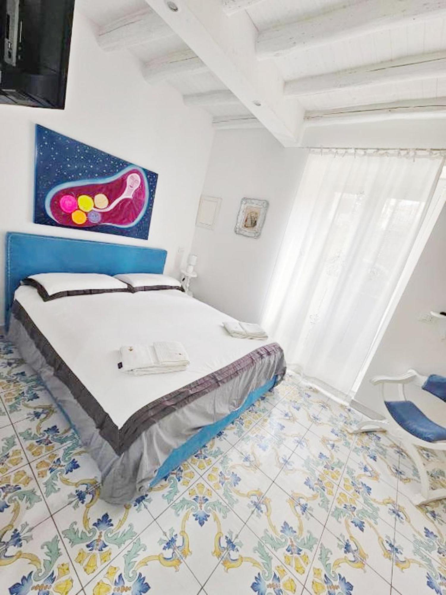 Suite And Relax Tina A 2 Passi Dal Centro E Al Foro Italico Palermo Dış mekan fotoğraf